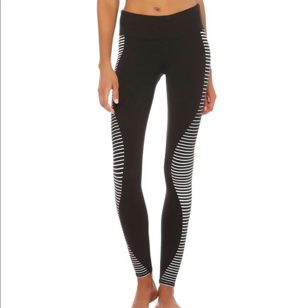 NEW • Alo Yoga • Airbrushed Leggings Reflector - Picture 2 of 7